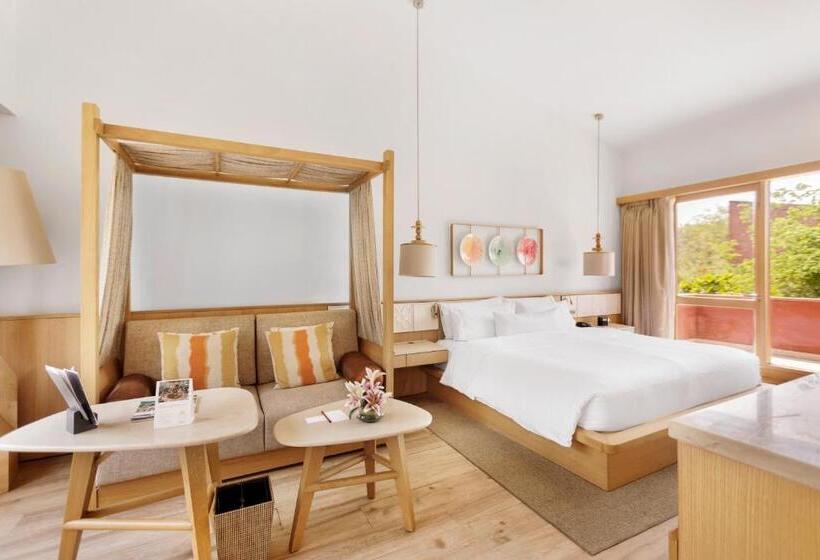 חדר פרמיום, The Westin Sohna Resort & Spa