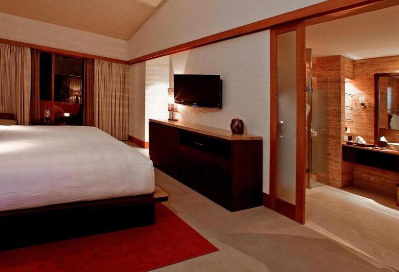 חדר פרמיום, The Westin Sohna Resort & Spa