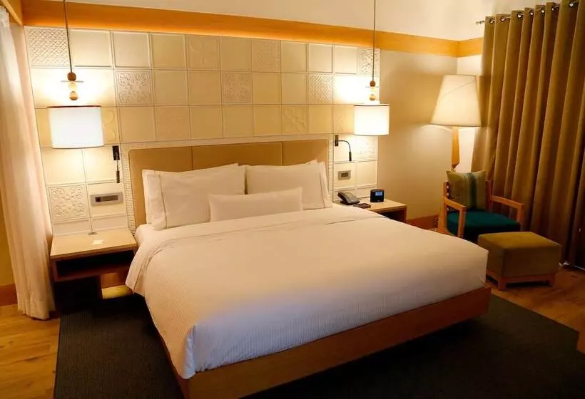 庭の見えるプレミアムルーム, The Westin Sohna Resort & Spa
