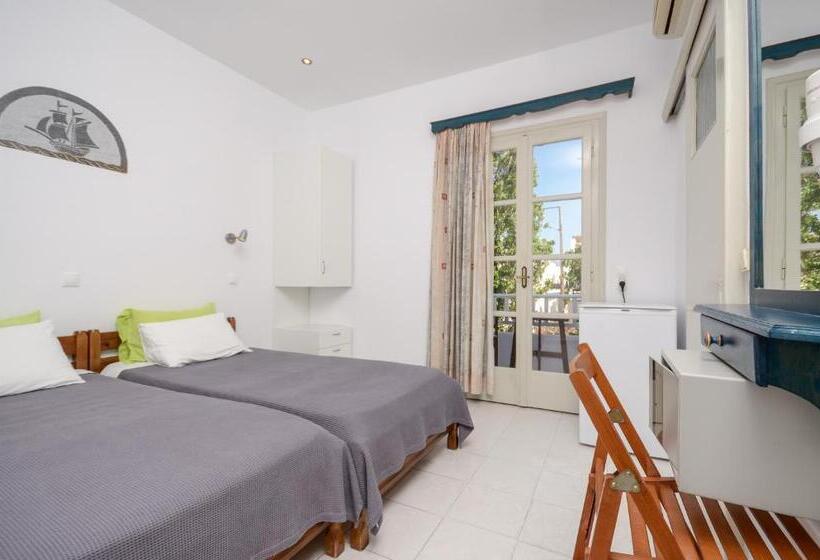 חדר בסיסי, Windmill Naxos