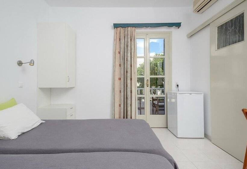 חדר בסיסי, Windmill Naxos