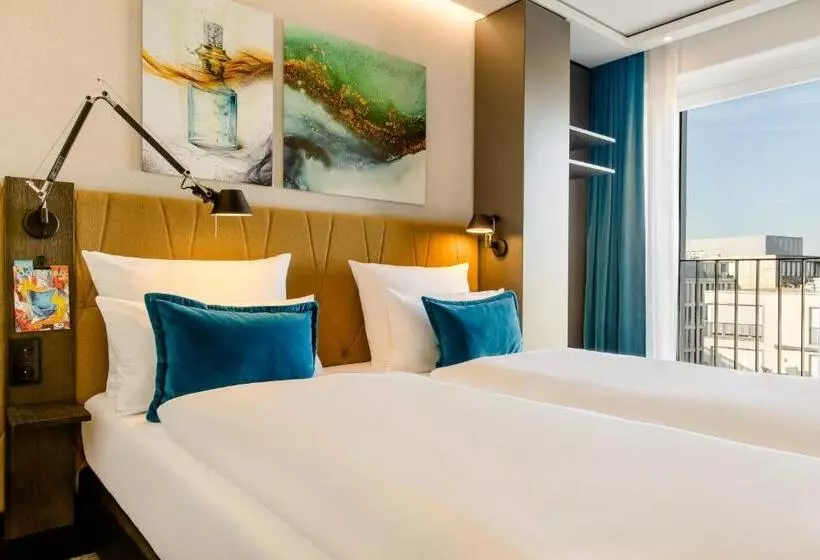 キングサイズベッドのスタンダードルーム, Motel One Köln Waidmarkt