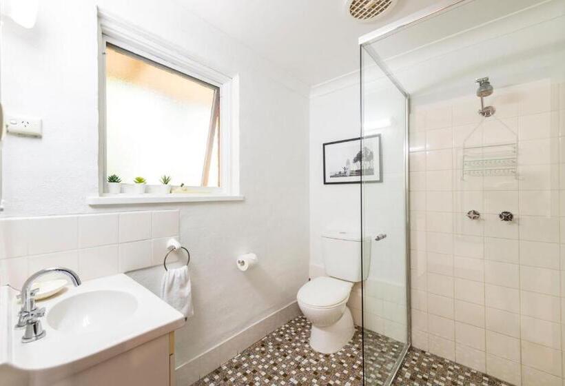 חדר סטנדרט עם מיטת קינג, The Carmel Yamba