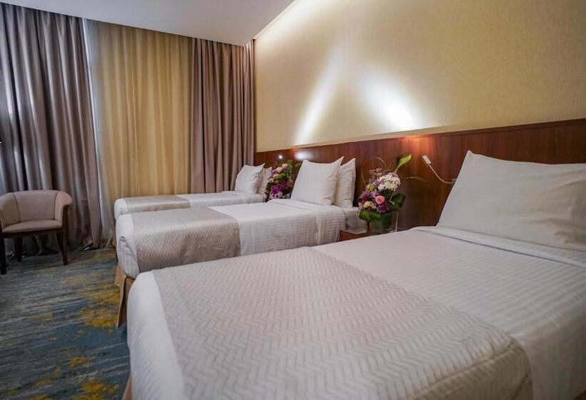 חדר סטנדרט לשלושה, Emaar Elite