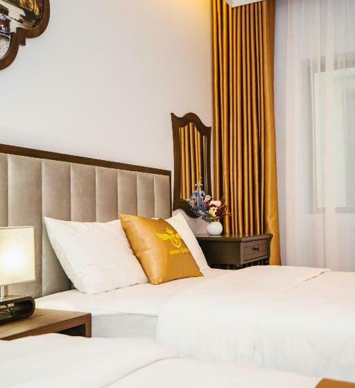اتاق استاندارد سه نفره, Minh Chau Hotel & Coffee