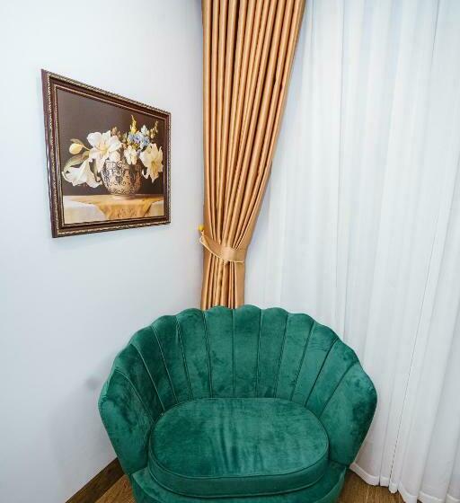 اتاق استاندارد با تخت بزرگ, Minh Chau Hotel & Coffee