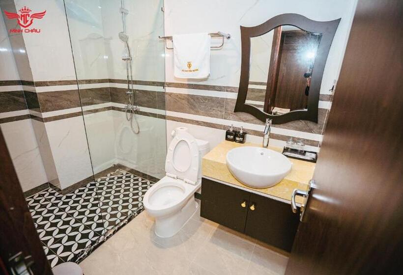 اتاق استاندارد سه تخته با چشمانداز, Minh Chau Hotel & Coffee