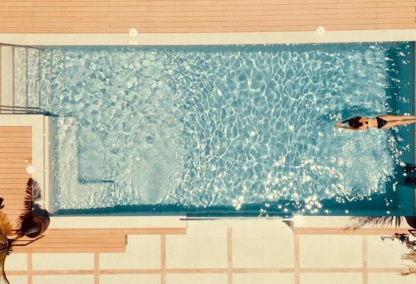 带2个卧室的高级公寓, Caleyro Boutique Apartments   Parking Incluido