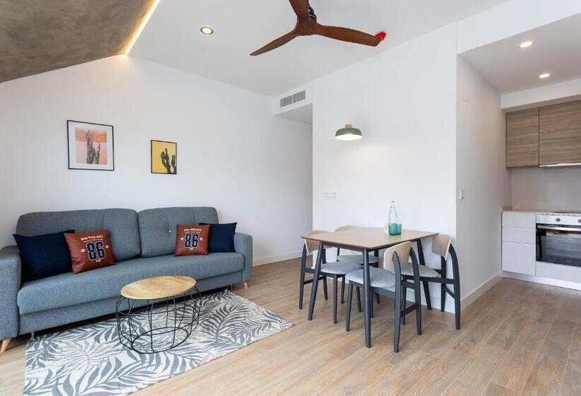 带1个卧室的顶楼公寓, Caleyro Boutique Apartments   Parking Incluido