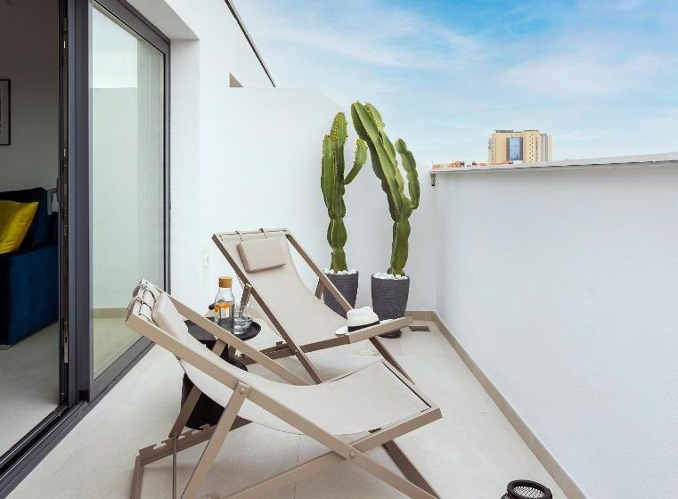 ペントハウス２ベッドルームアパート, Caleyro Boutique Apartments   Parking Incluido