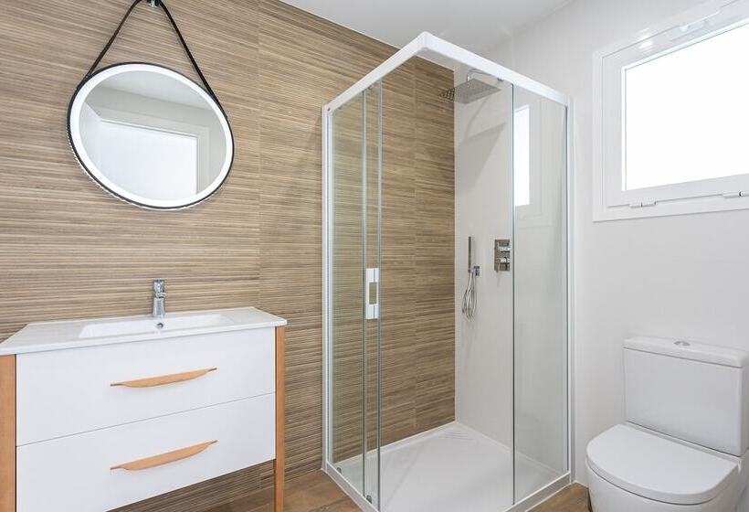 ２ベッドルームのスーペリアアパートメント, Caleyro Boutique Apartments   Parking Incluido