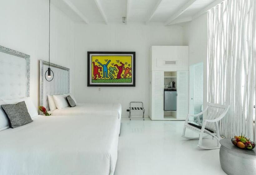 سوییت با چشمانداز دریا, Gigi Brown Beachfront Santa Teresa