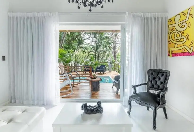 ویلای 1 خوابه, Gigi Brown Beachfront Santa Teresa