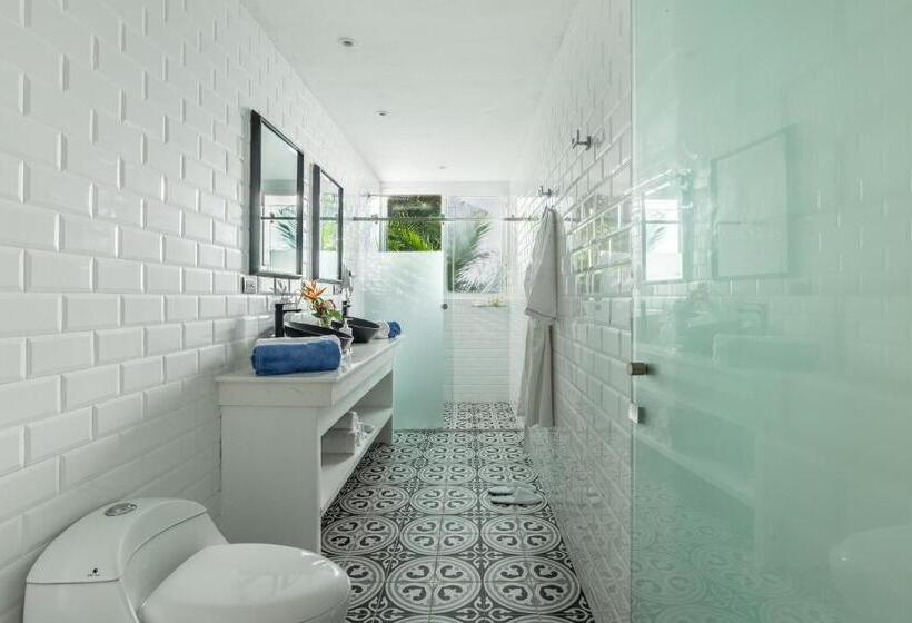 ویلای 1 خوابه, Gigi Brown Beachfront Santa Teresa