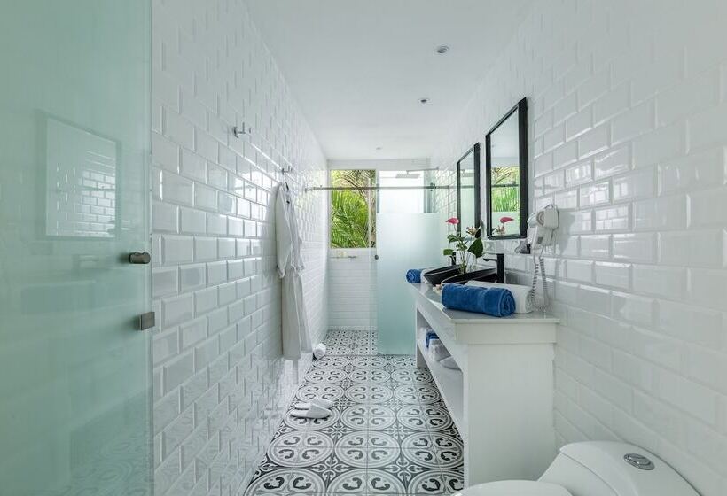 سوییت با چشمانداز دریا, Gigi Brown Beachfront Santa Teresa