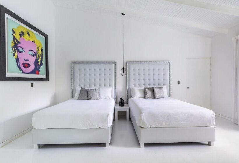 سوییت با چشمانداز دریا, Gigi Brown Beachfront Santa Teresa