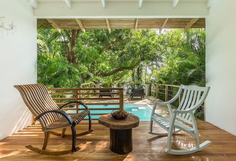 سوییت با چشمانداز دریا, Gigi Brown Beachfront Santa Teresa