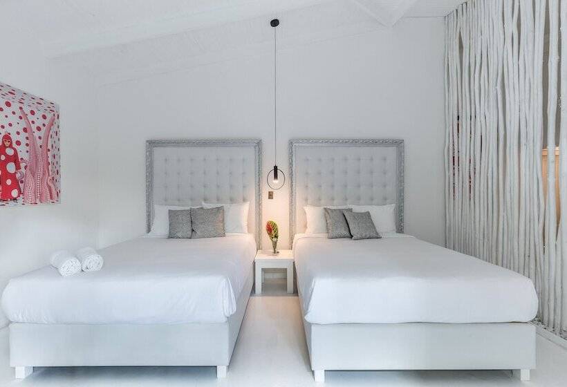 سوییت با چشمانداز باغ, Gigi Brown Beachfront Santa Teresa