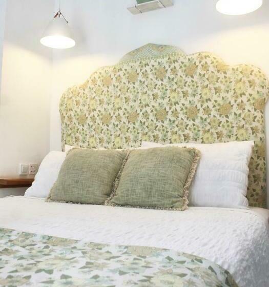 חדר סטנדרט נוף לבריכה, Naia Lombok