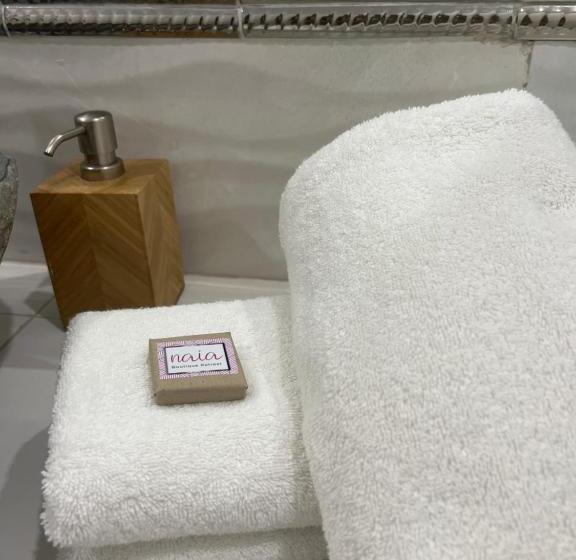 חדר סטנדרט, Naia Lombok