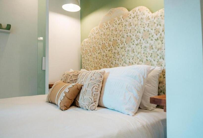 חדר סטנדרט, Naia Lombok