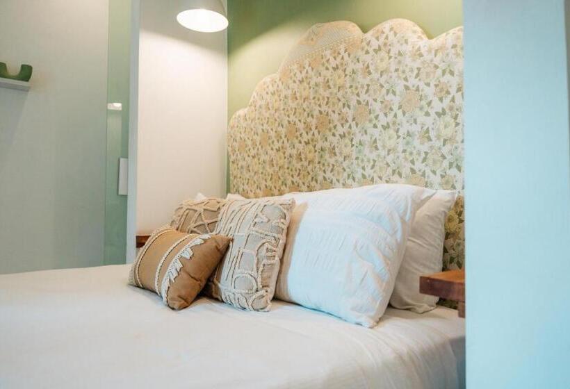 חדר סטנדרט, Naia Lombok