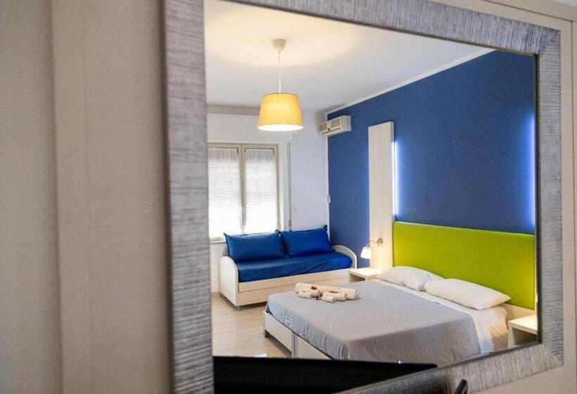 اتاق استاندارد با سرویس بهداشتی مشترک, Exclusive