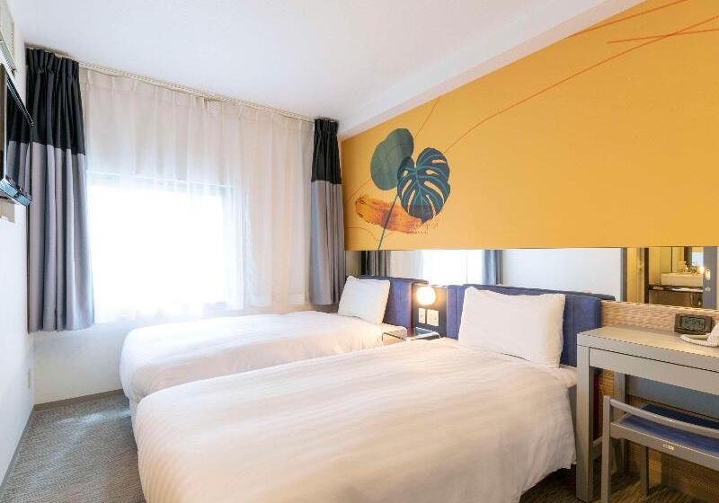 Номер Стандарт, Comfort Inn Naha Tomari Port