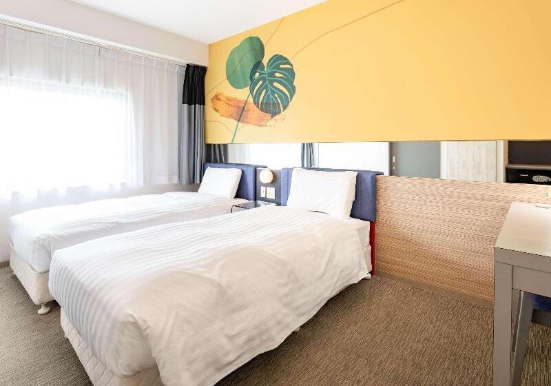 Номер Стандарт, Comfort Inn Naha Tomari Port