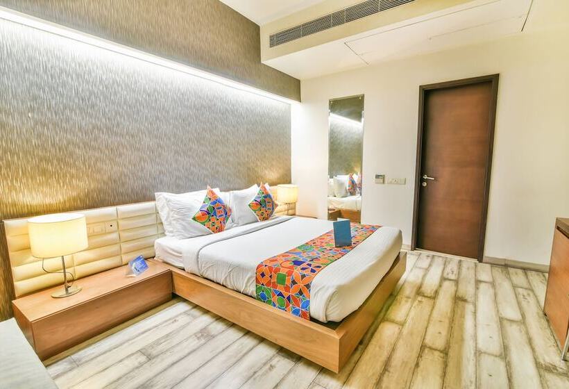 Номер Deluxe, Fabhotel Prime Sage