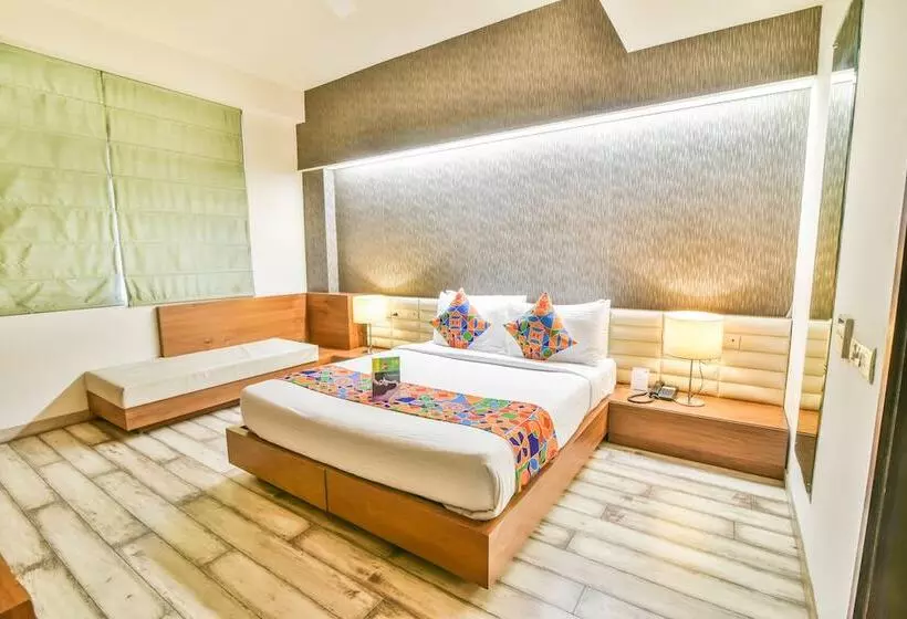 デラックスルーム, Fabhotel Prime Sage