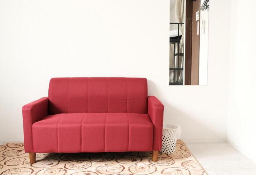 غرفة عائلية, Mikado