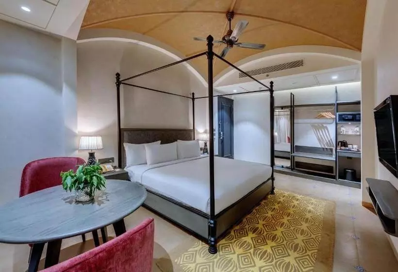 デラックスルーム, Radisson Hotel Kandla