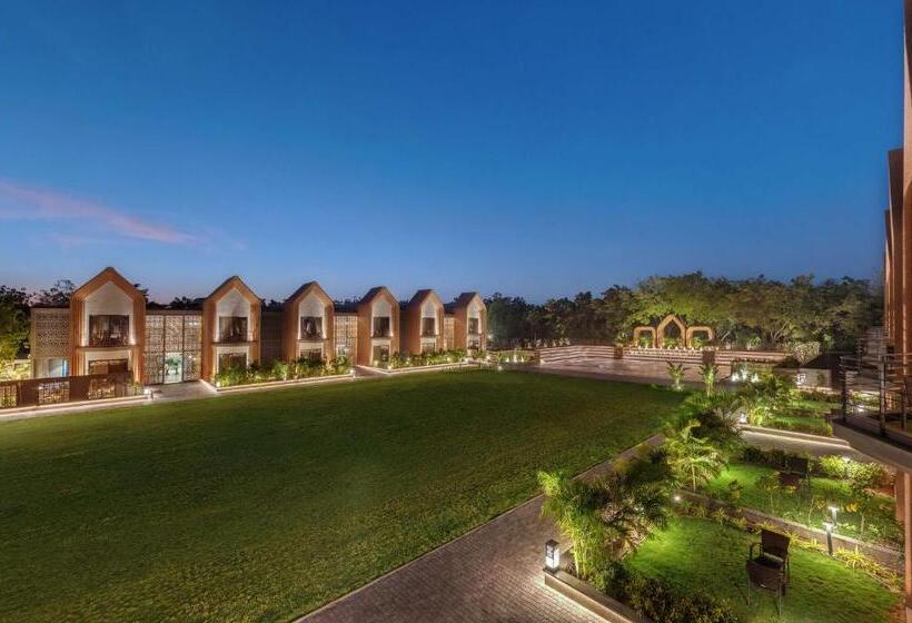 וילה בת חדר שינה 1, Radisson Hotel Kandla