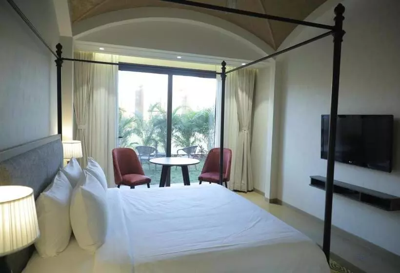 庭付きビラのワンベッドルーム, Radisson Hotel Kandla