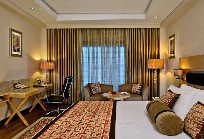 חדר דלוקס, Radisson Hotel Kandla