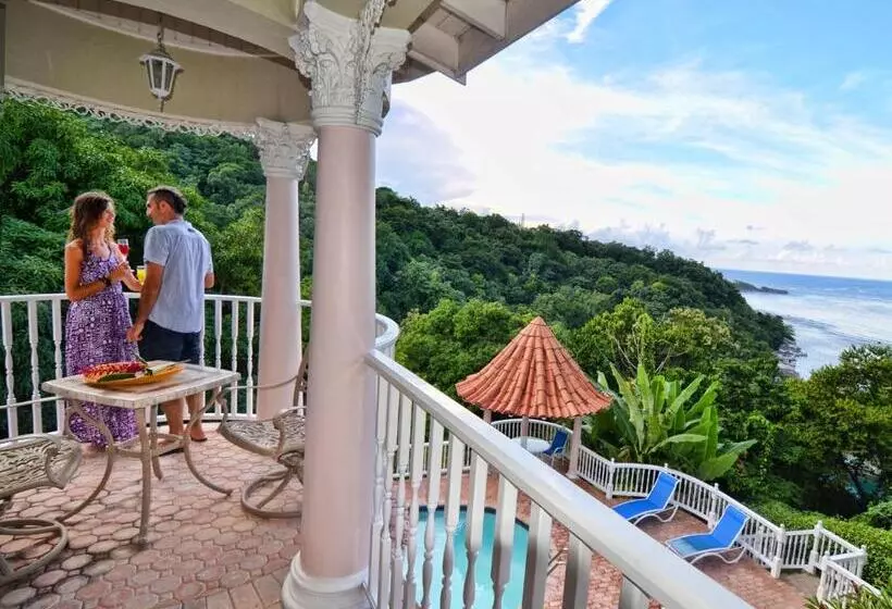 استودیو استاندارد با چشمانداز استخر, Tropical Lagoon Resort
