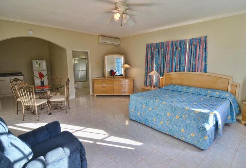 استودیوی استاندارد, Tropical Lagoon Resort