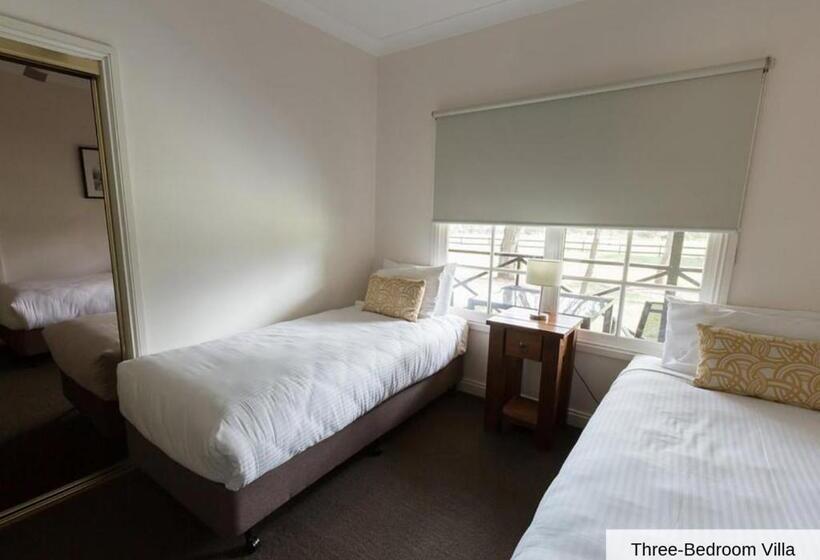 ویلای 3 خوابه, Pokolbin Village Estate