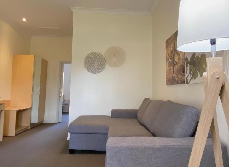 اتاق لوکس با تخت بزرگ, Pokolbin Village Estate