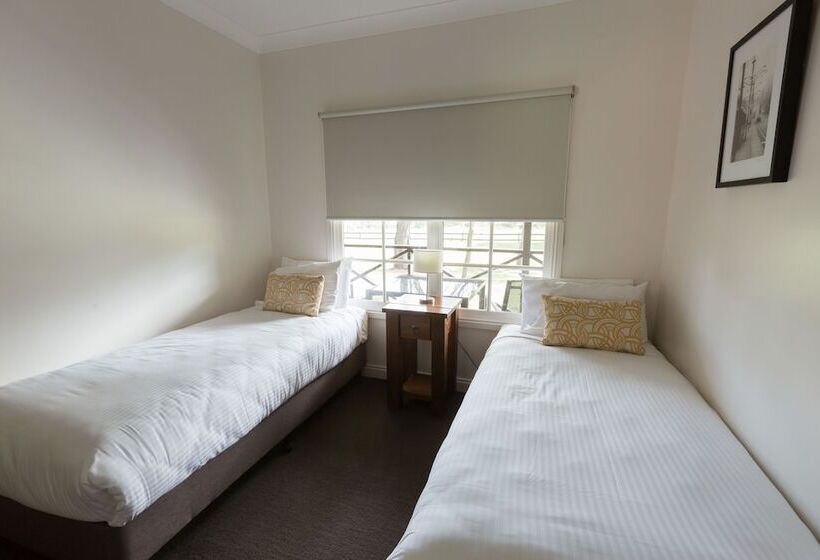 ویلای 3 خوابه, Pokolbin Village Estate