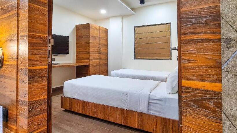 اتاق سوپریور با تخت بزرگ, Royal Cliff Hotel & Resorts