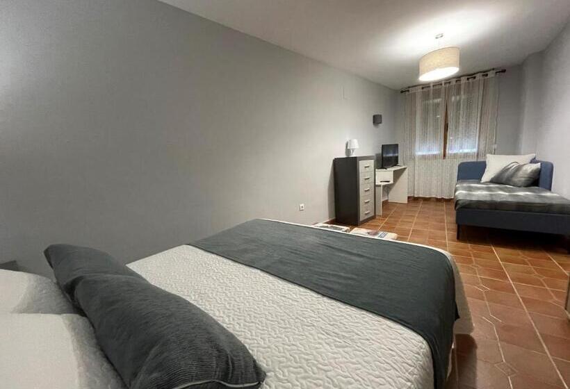 스탠다드 룸, Hostal El Griel No Disponemos De Recepción Física