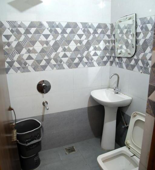 اتاق استاندارد, Oyo 86483 Galaxy Stays