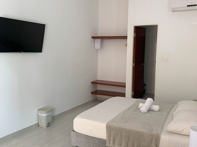 Номер Стандарт Трехместный, Santorini