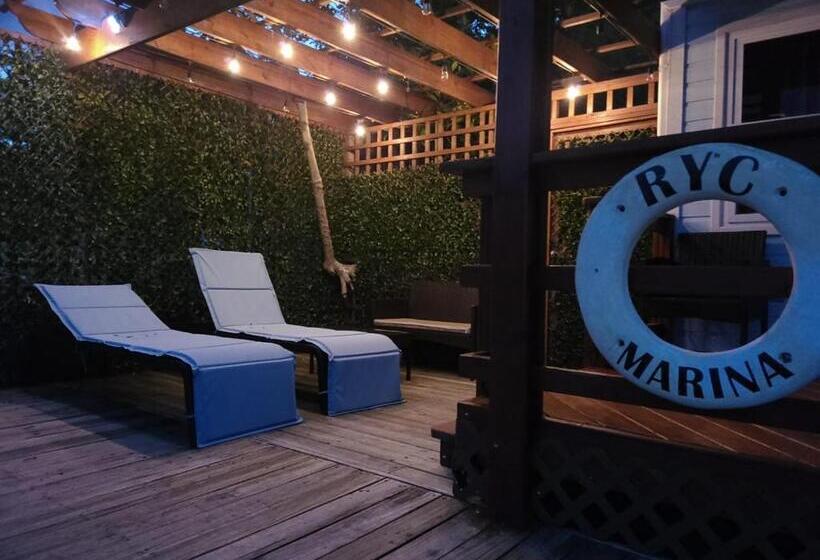 استودیو استاندارد با تخت کینگ, And Dive Center Roatan Yacht Club