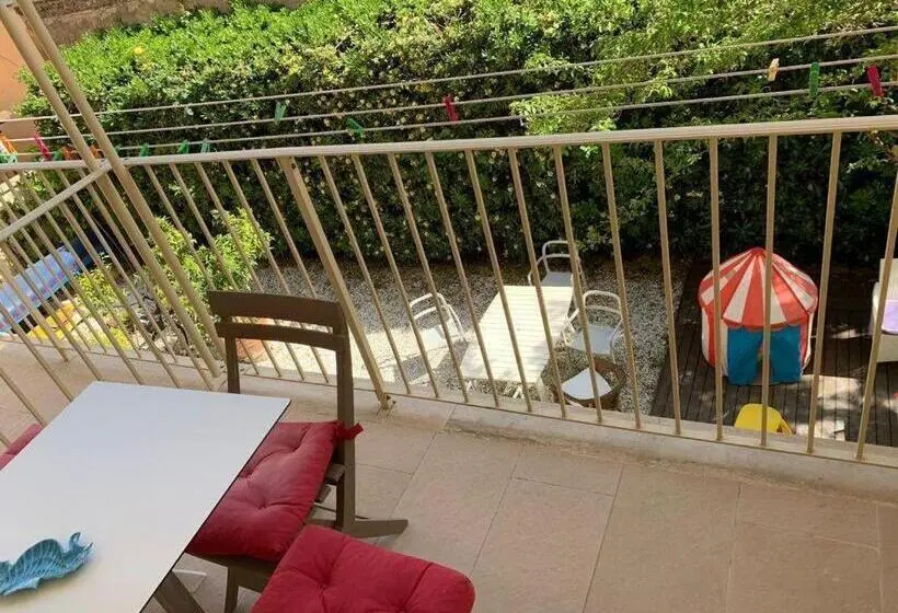 اتاق استاندارد, B&b Viale Italia 22