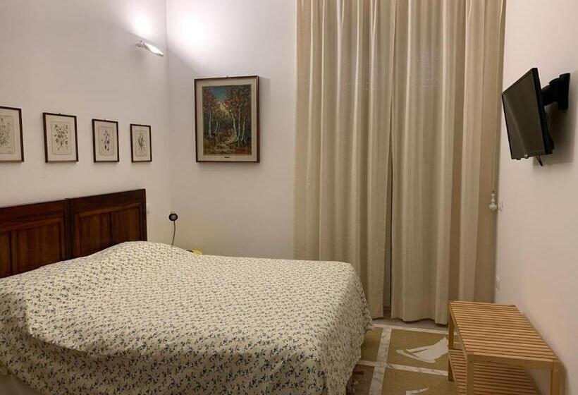 Номер Стандарт Индивидуальный, B&b Viale Italia 22