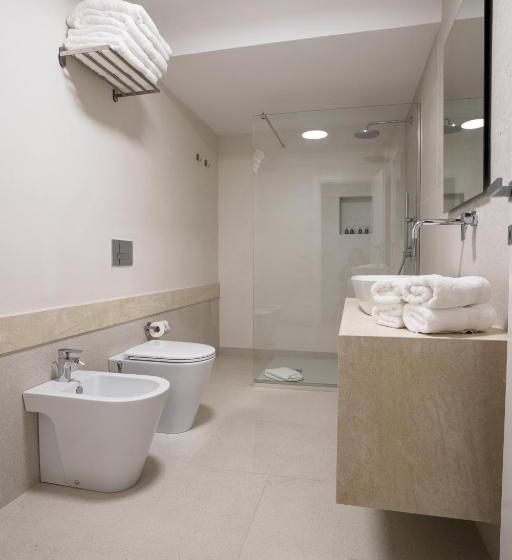 جناح مطلّ علي البحر, Kalibia Rooms And Suites