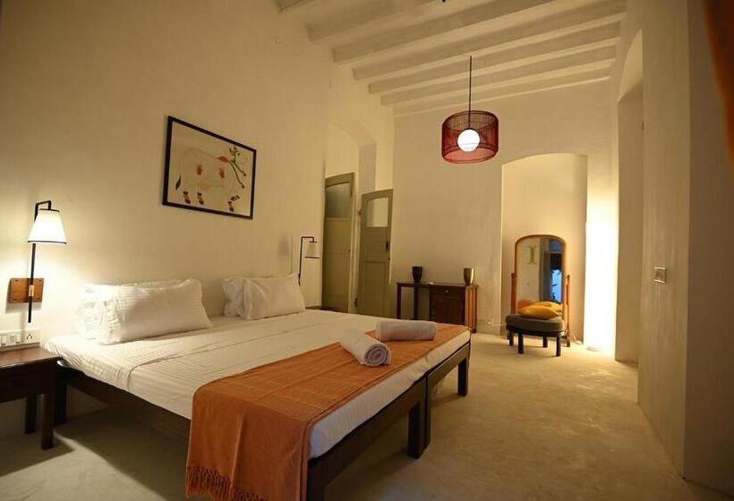 اتاق استاندارد با چشم‌انداز باغ, La Cedille  French Heritage House